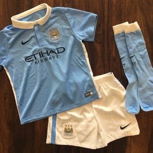 Boys - Authentic Soccer Uniform - Size S